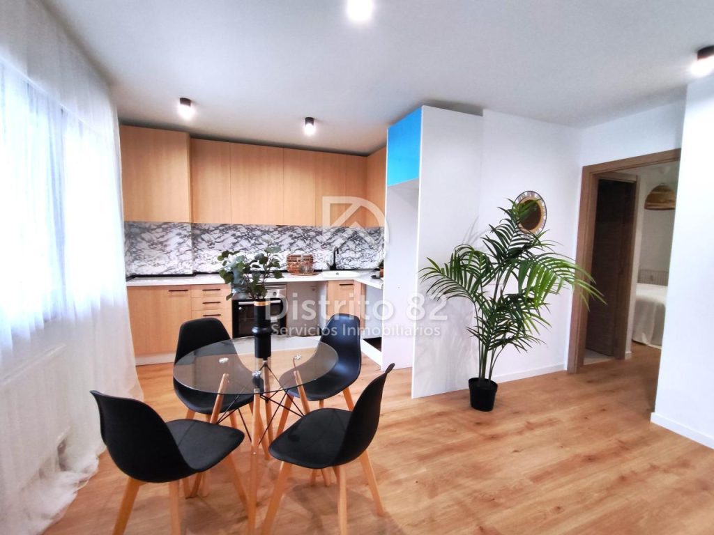 VIVIENDA EXCLUSIVA CALLE URUGUAY