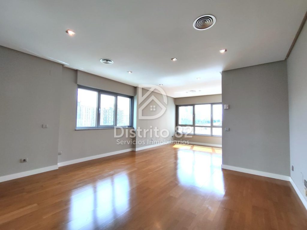 Apartamento en alquiler en Valdefuentes