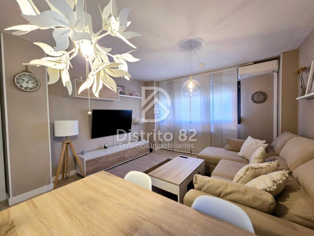 EXCELENTE VIVIENDA COMPLETAMENTE REFORMADA ZONA PARQUE DE SANTA MARIA