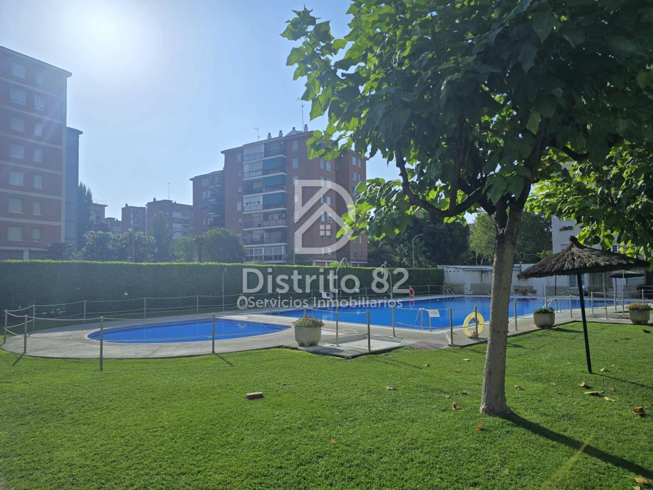VIVIENDA DE 3 DORMITORIOS CON PISCINA EN EL CENTRO DE MOSTOLES