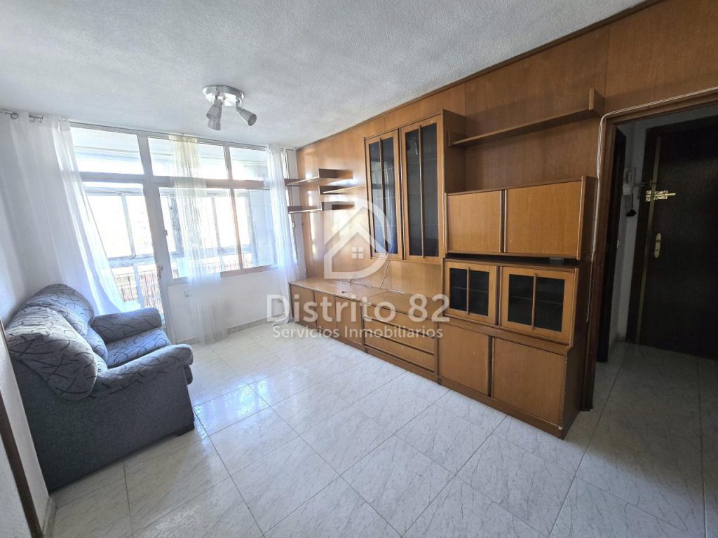 Piso de tres dormitorios en Hortaleza. Mota del Cuervo